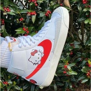 Custom hello kitty Nike blazers!
